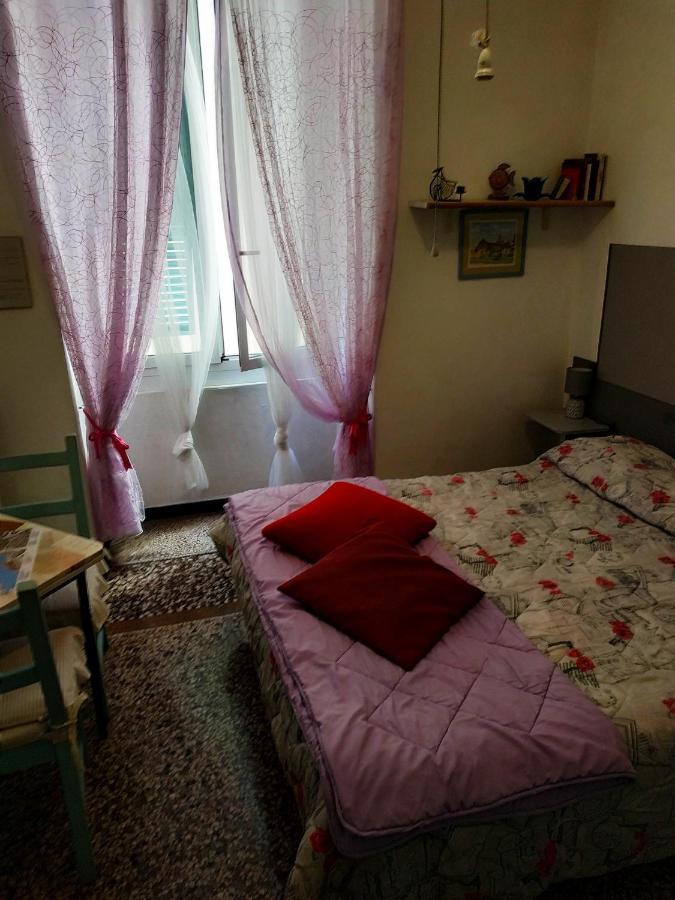 B&B Blue Home Генуя Экстерьер фото